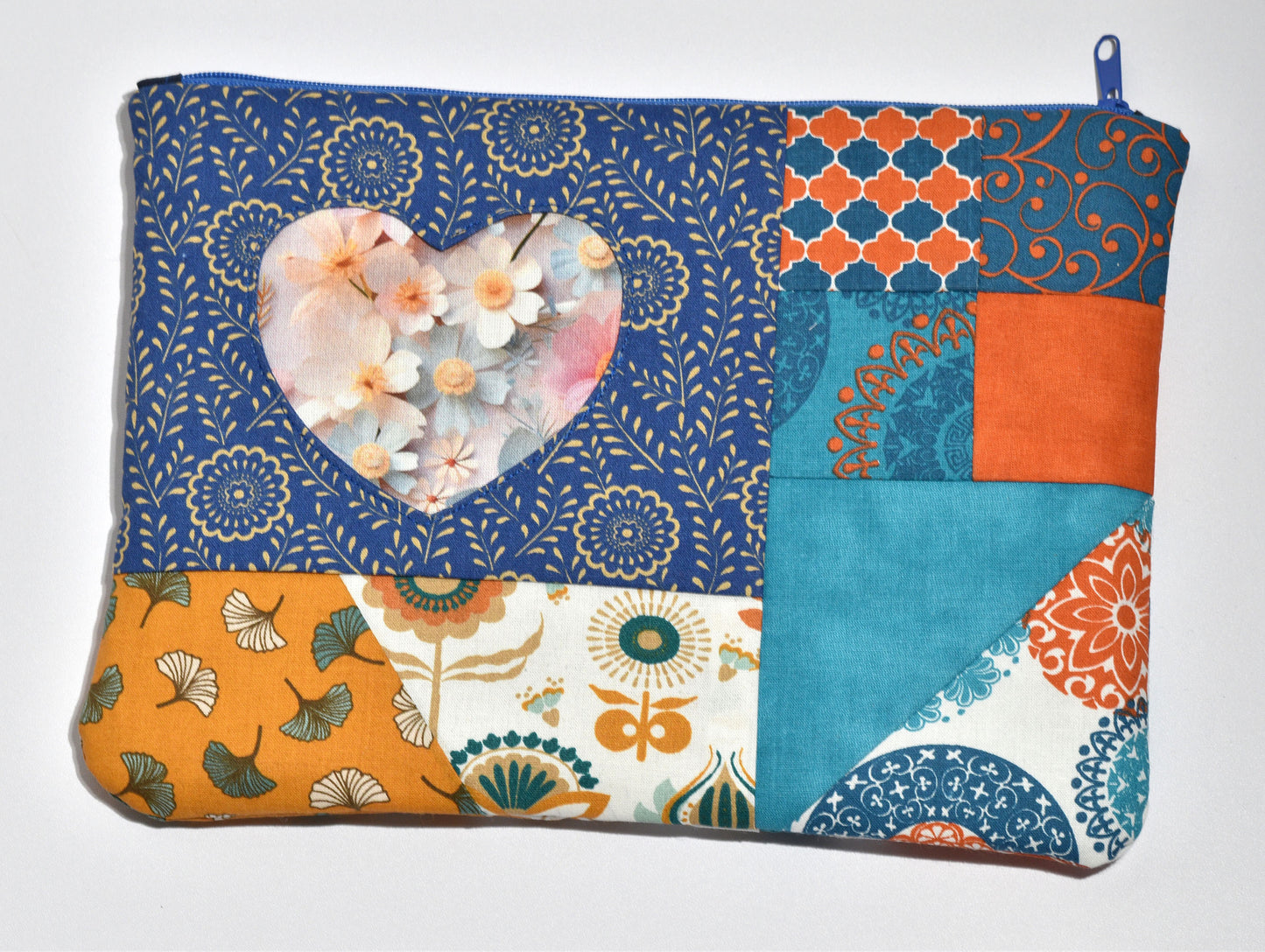 Digitales Schnittmuster für ein Patchwork-Täschchen mit Reißverschluss – Nähprojekt für Anfänger