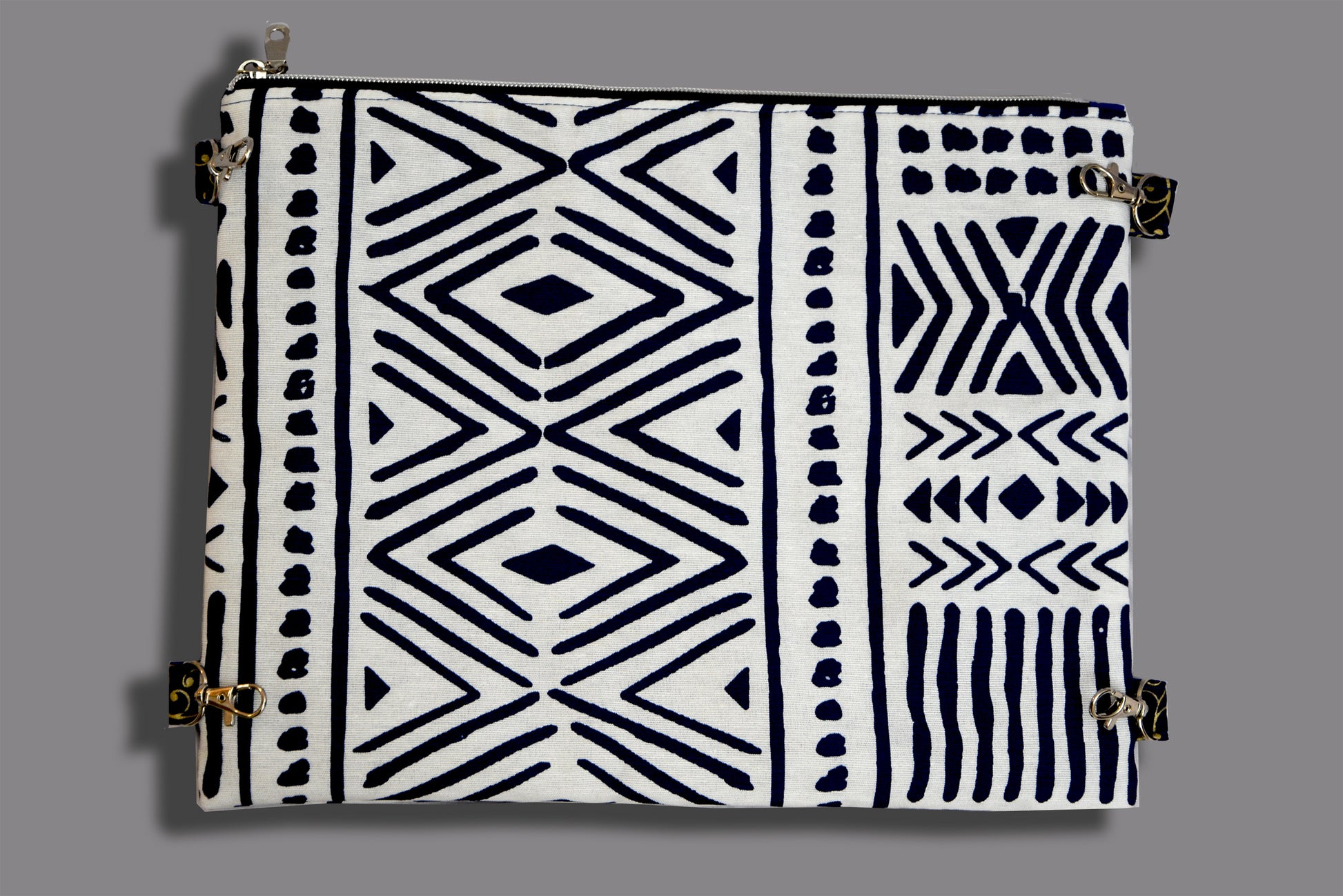 Zippered pouch and coin purse from tote bag organizer sewing pattern